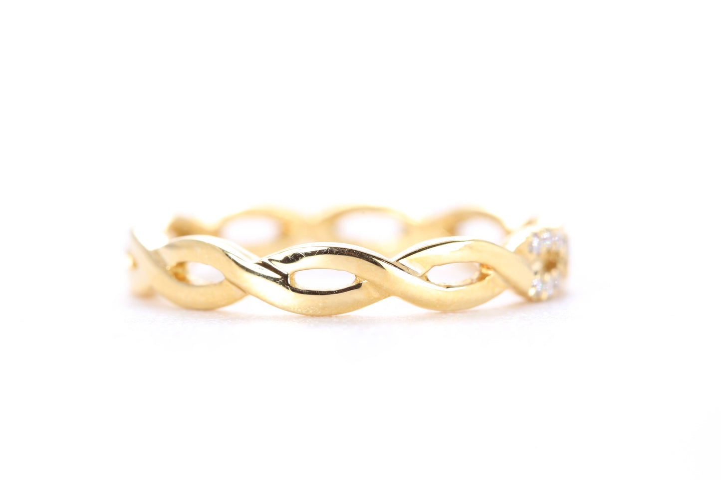 Woven Diamond Ring Yellow Gold