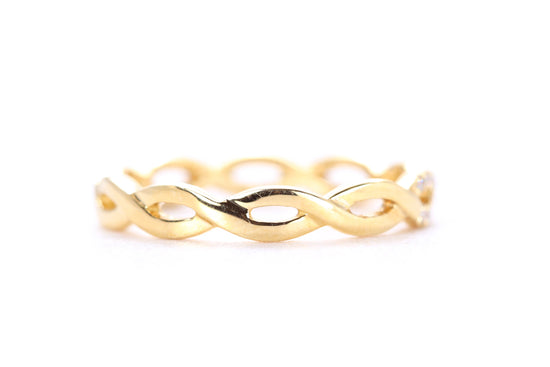 Woven Diamond Ring Yellow Gold