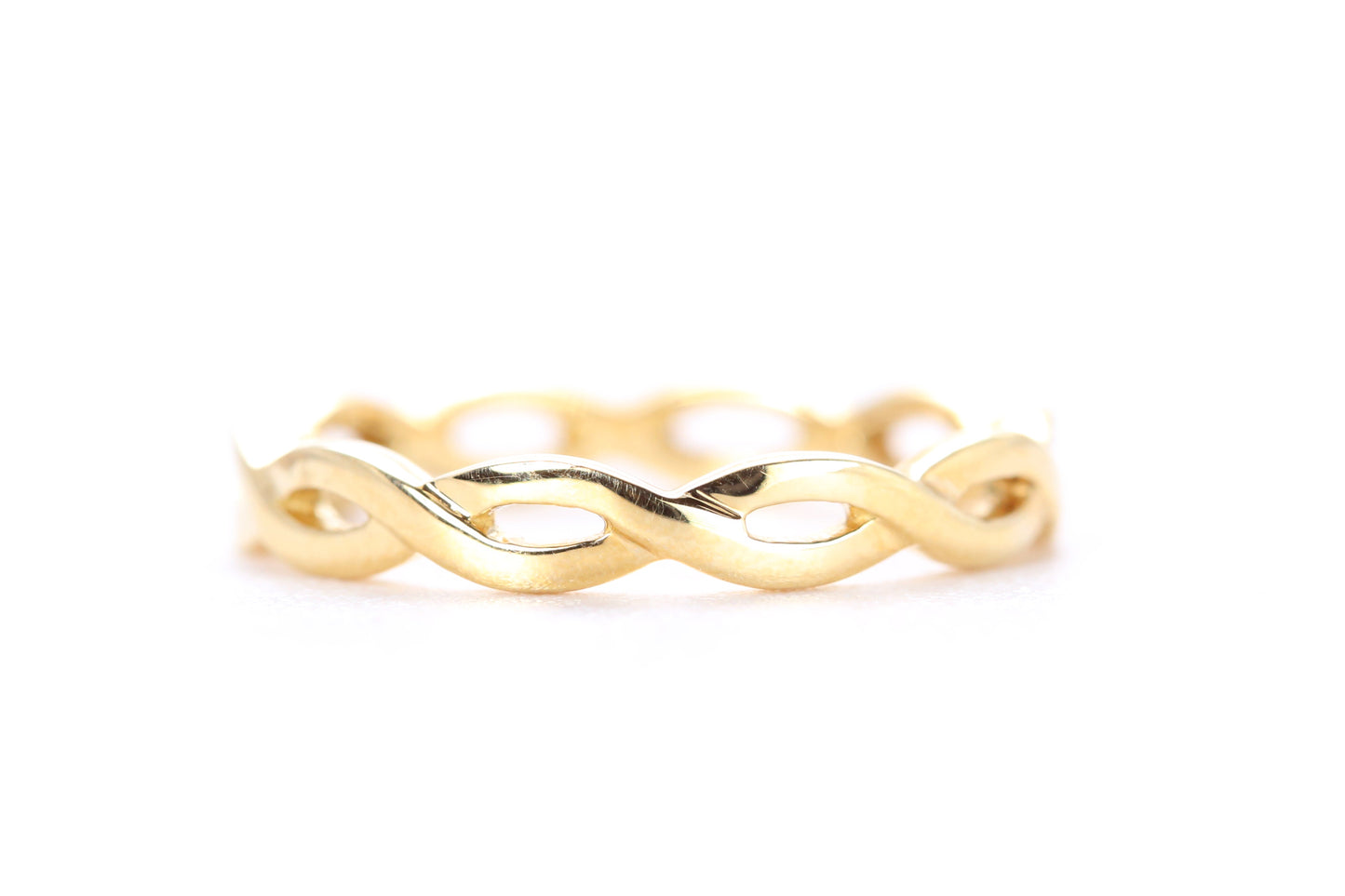 Woven Diamond Ring Yellow Gold