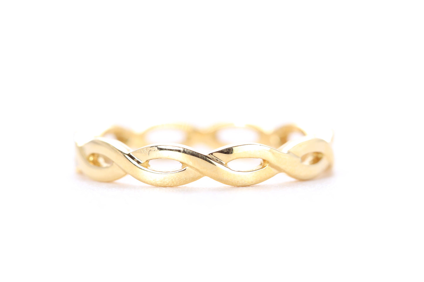 Woven Diamond Ring Yellow Gold