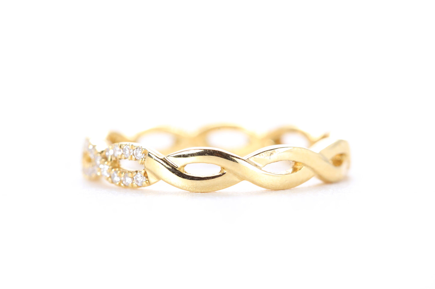 Woven Diamond Ring Yellow Gold